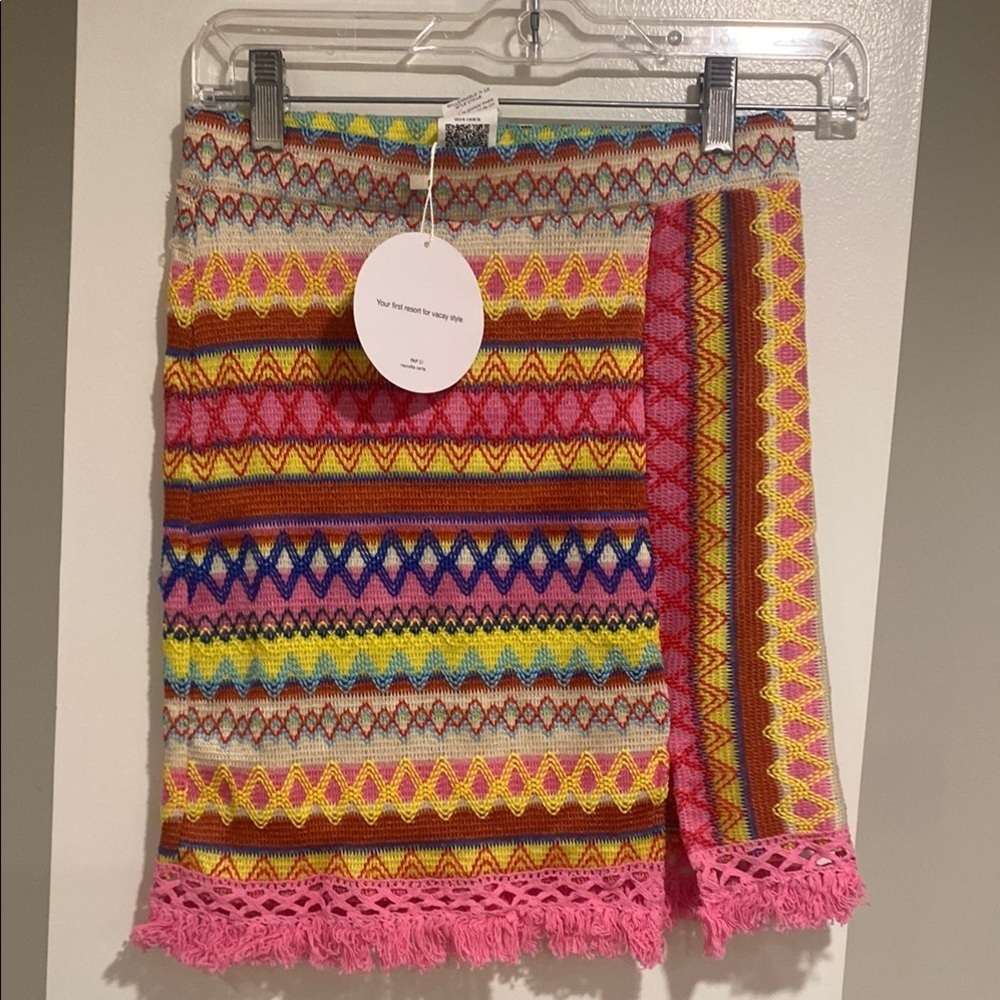 Shien Vcay swim suit cover up skirt with fringe bottom. Size M.